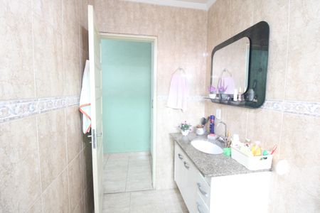 Banheiro de casa para alugar com 1 quarto, 70m² em Veleiros, São Paulo