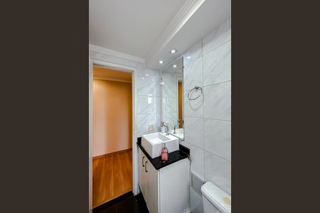 Apartamento para alugar com 52m², 2 quartos e sem vagaBanheiro