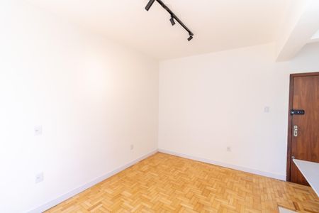 Sala de apartamento à venda com 2 quartos, 60m² em Cidade Baixa, Porto Alegre
