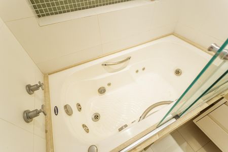 Apartamento para alugar com 150m², 3 quartos e 2 vagasBanheiro da Suíte