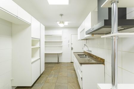 Apartamento para alugar com 150m², 3 quartos e 2 vagasCozinha