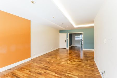 Sala de apartamento para alugar com 3 quartos, 150m² em Itaim Bibi, São Paulo