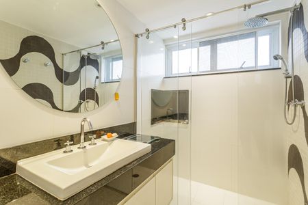 Apartamento para alugar com 150m², 3 quartos e 2 vagasBanheiro Social