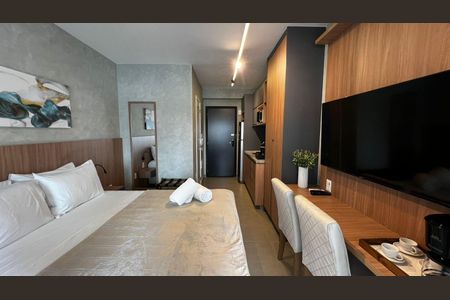 Sala/Quarto de apartamento para alugar com 1 quarto, 27m² em Moema, São Paulo