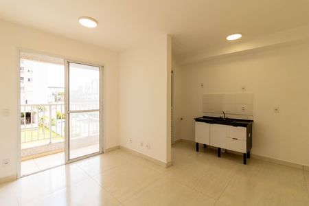 Sala de apartamento para alugar com 2 quartos, 43m² em Vila Itapegica, Guarulhos