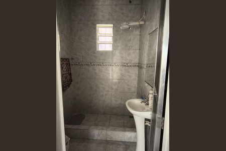 Casa para alugar com 55m², 2 quartos e sem vaga