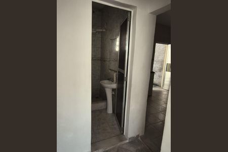 Casa para alugar com 55m², 2 quartos e sem vaga