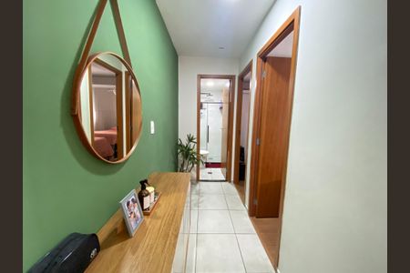 Corredor de apartamento à venda com 2 quartos, 40m² em Del Castilho, Rio de Janeiro
