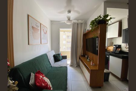 Sala de apartamento à venda com 2 quartos, 40m² em Del Castilho, Rio de Janeiro