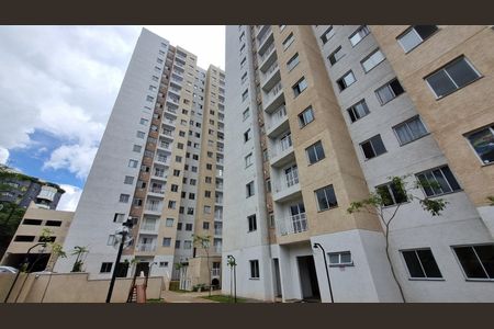 Apartamento para alugar com 37m², 2 quartos e 1 vagaFachada