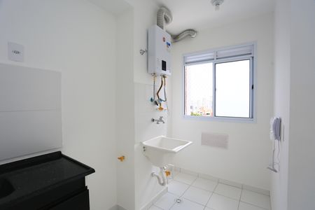 Apartamento para alugar com 37m², 2 quartos e 1 vagaÁrea de Serviço