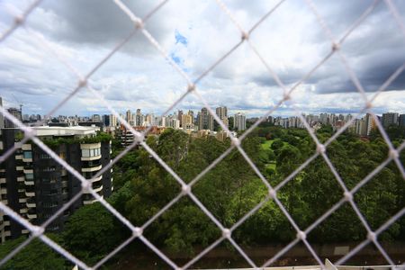 Apartamento para alugar com 37m², 2 quartos e 1 vagavista