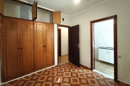 Casa à venda com 160m², 2 quartos e 4 vagasSuite 