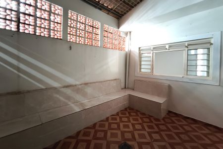 Casa à venda com 160m², 2 quartos e 4 vagasÁrea de luz