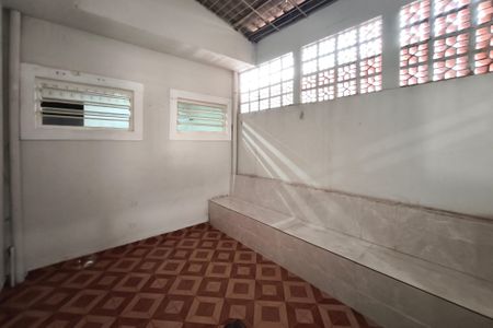 Casa à venda com 160m², 2 quartos e 4 vagasBanheiro Social