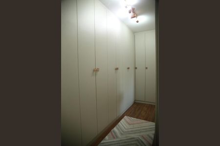 Apartamento à venda com 116m², 3 quartos e 2 vagasSuíte -Armários 