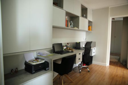 Apartamento à venda com 116m², 3 quartos e 2 vagasEscritório