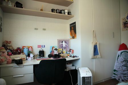 Apartamento à venda com 116m², 3 quartos e 2 vagasQuarto 3 