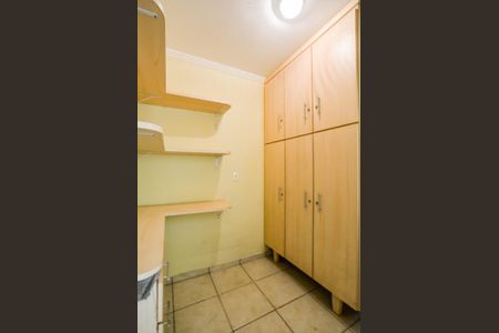 Casa à venda com 220m², 3 quartos e 4 vagasÁrea de Serviço