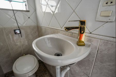 Casa à venda com 220m², 3 quartos e 4 vagasLavabo