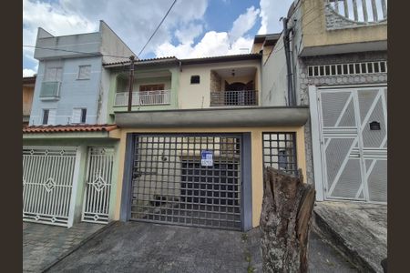 Casa à venda com 220m², 3 quartos e 4 vagasFachada