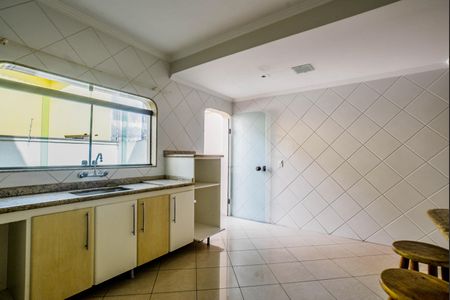 Casa à venda com 220m², 3 quartos e 4 vagasCozinha