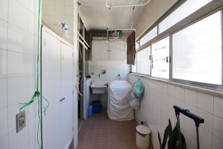 Apartamento à venda com 100m², 3 quartos e 1 vagaÁrea de Serviço