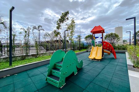 Apartamento para alugar com 106m², 3 quartos e 2 vagas Apartamento para alugar com 106m², 3 quartos e 2 vagasÁrea comum - Playground