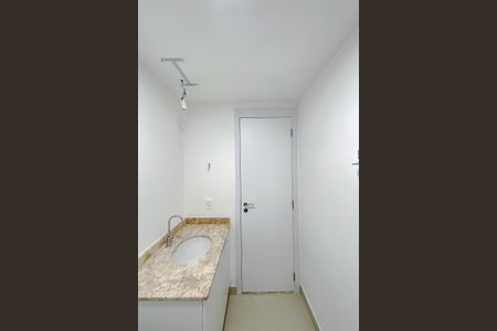 Apartamento para alugar com 106m², 3 quartos e 2 vagas Apartamento para alugar com 106m², 3 quartos e 2 vagasBanheiro