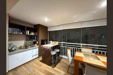 Apartamento à venda com 100m², 2 quartos e 3 vagasVaranda da Sala 