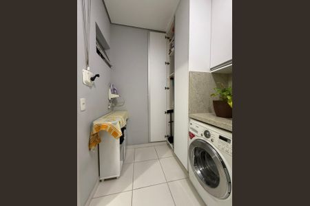 Apartamento à venda com 100m², 2 quartos e 3 vagasÁrea de Serviço 