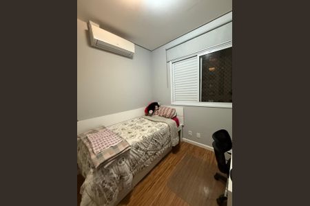 Apartamento à venda com 100m², 2 quartos e 3 vagasQuarto 2