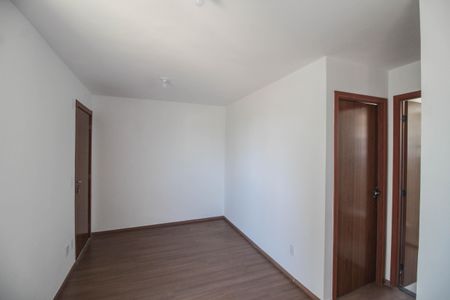 Sala de apartamento para alugar com 2 quartos, 42m² em Jardim Alvorada, Nova Iguaçu
