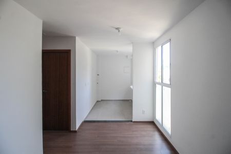 Sala de apartamento para alugar com 2 quartos, 42m² em Jardim Alvorada, Nova Iguaçu