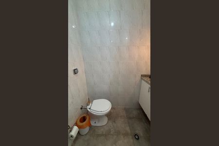 Apartamento à venda com 102m², 3 quartos e 2 vagasBanheiro