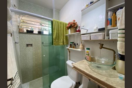 Apartamento à venda com 116m², 4 quartos e sem vagaBanheiro