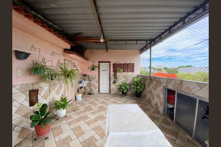 Apartamento à venda com 116m², 4 quartos e sem vagaTerraço