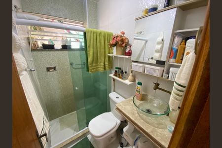 Apartamento à venda com 116m², 4 quartos e sem vagaBanheiro