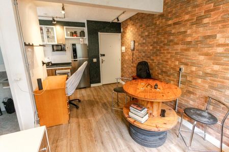 Sala de apartamento para alugar com 2 quartos, 43m² em Jardim Helga, São Paulo
