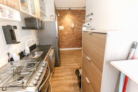 Apartamento para alugar com 43m², 2 quartos e 1 vagaCozinha - Armários