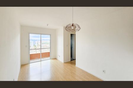 Sala de apartamento para alugar com 2 quartos, 49m² em Quitaúna, Osasco