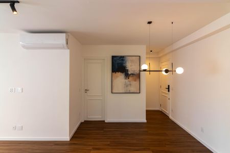 Sala de apartamento à venda com 3 quartos, 88m² em Vila Olímpia, São Paulo