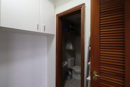 Apartamento à venda com 104m², 3 quartos e 2 vagasDespensa