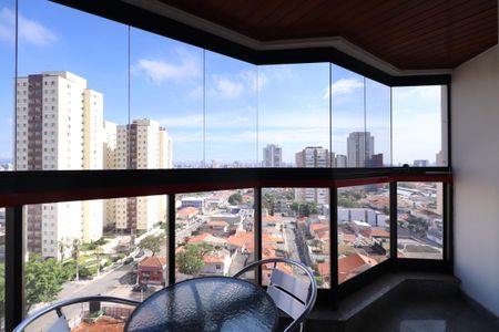 Apartamento à venda com 104m², 3 quartos e 2 vagasSacada
