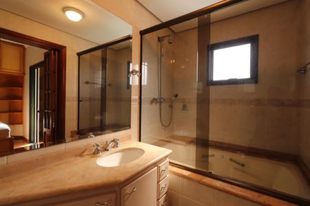 Apartamento à venda com 104m², 3 quartos e 2 vagasBanheiro da Suíte