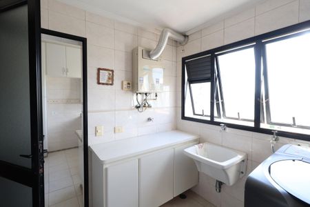 Apartamento à venda com 104m², 3 quartos e 2 vagasÁrea de Serviço