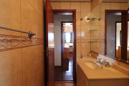 Apartamento à venda com 104m², 3 quartos e 2 vagasBanheiro Social