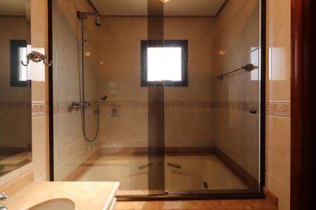 Apartamento à venda com 104m², 3 quartos e 2 vagasBanheiro da Suíte