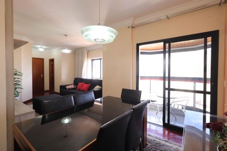 Sala de apartamento à venda com 3 quartos, 104m² em Vila Carrão, São Paulo