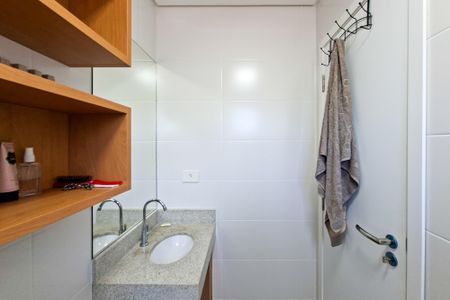 Apartamento para alugar com 98m², 3 quartos e 2 vagas Apartamento para alugar com 98m², 3 quartos e 2 vagasBanheiro da Suíte